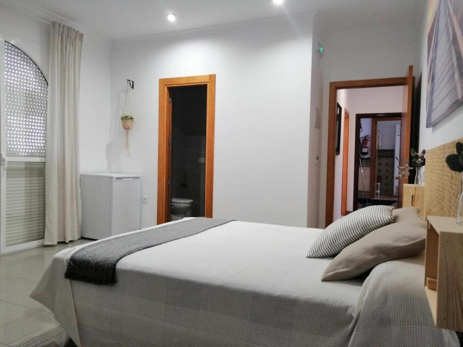 Hostal La Tarayuela 바르바테 외부 사진