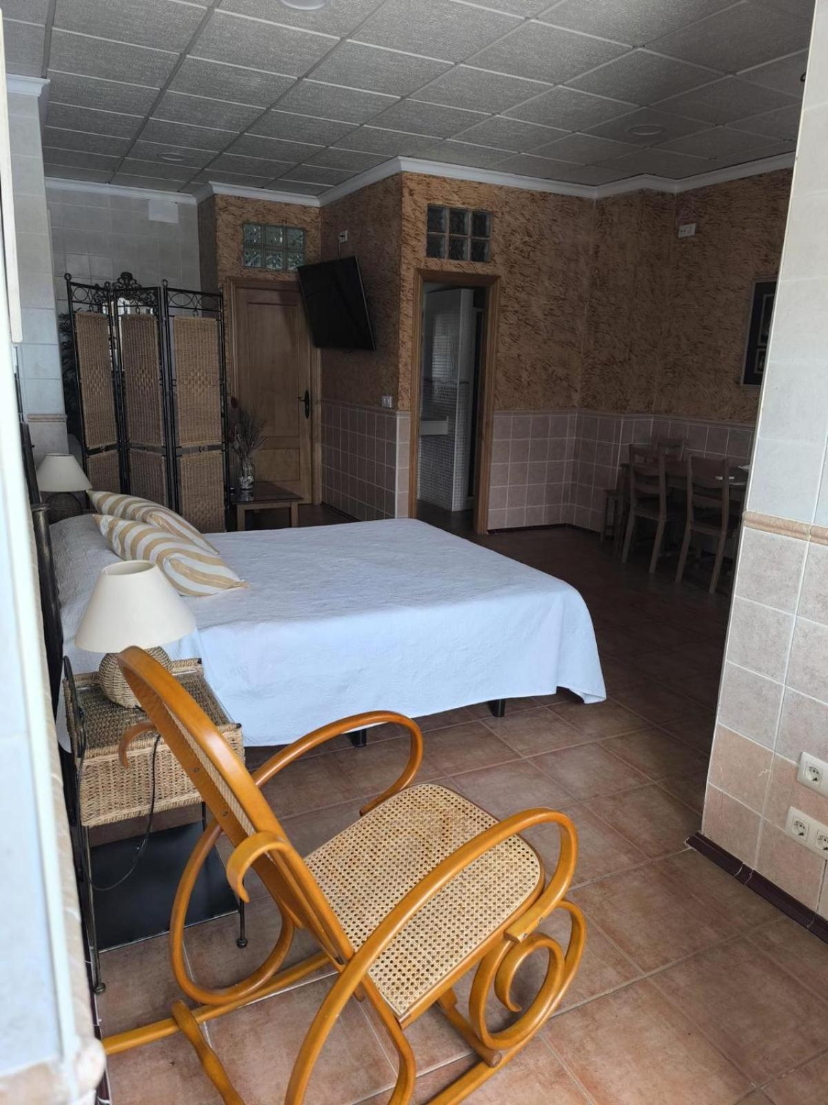 Hostal La Tarayuela 바르바테 외부 사진