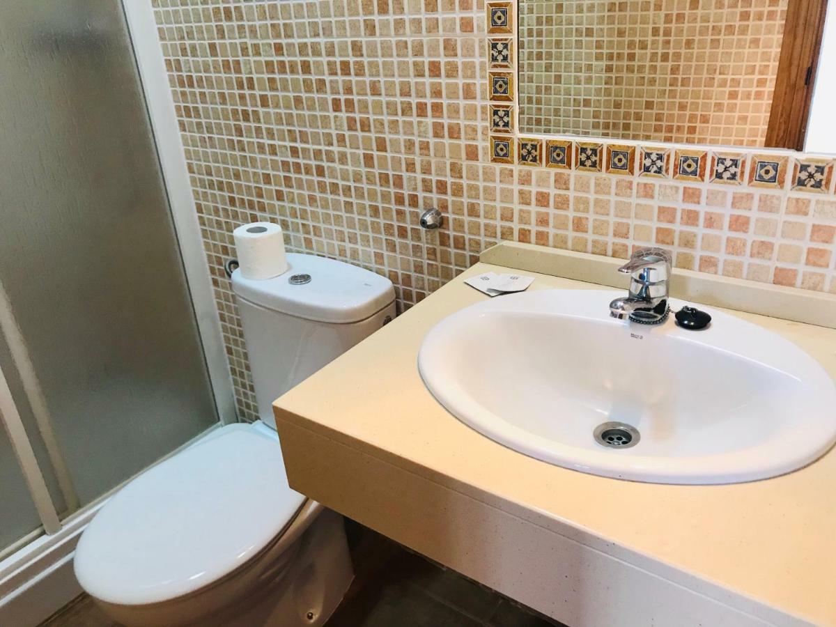 Hostal La Tarayuela 바르바테 외부 사진